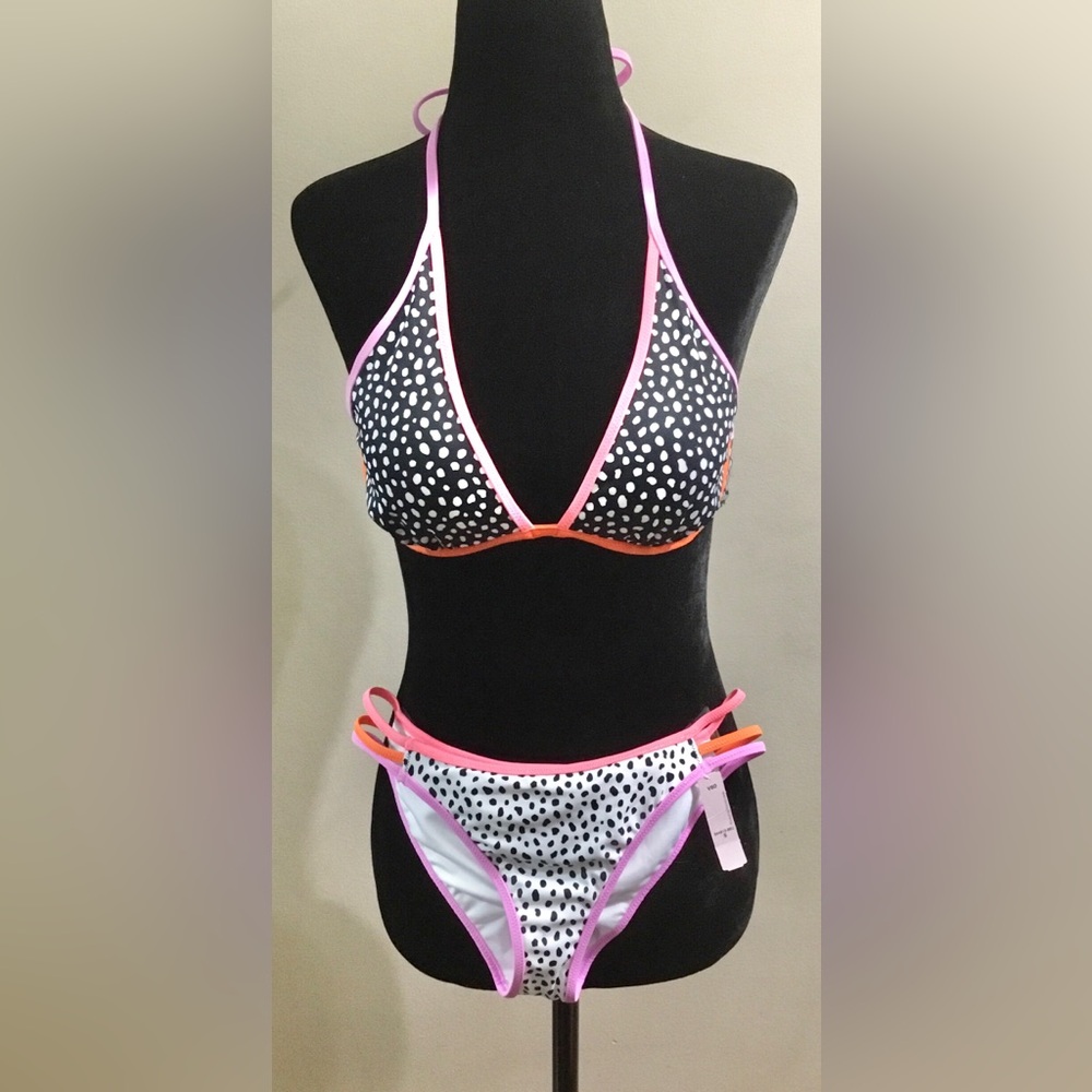 NWT Victoria’s Secret The Strappy Cheeky bikini swim suit